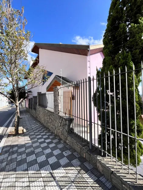 imagem 3 - CASA LINDA NO CENTRO - 03 DORMITÓRIOS imagem 3 - CASA LINDA NO CENTRO - 03 DORMITÓRIOS