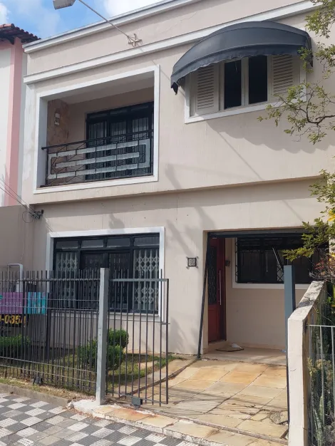 imagem 1 - *Casa Comercial no centro de Jacareí*  Ótima oportunidade de espaço comercial no coração da cidade. Com 8 salas amplas e climatizadas, ideal para clínicas, mas também adaptável a diversos segmentos comerciais. Localizada próxima a supermercados, padarias, imagem 1 - *Casa Comercial no centro de Jacareí*  Ótima oportunidade de espaço comercial no coração da cidade. Com 8 salas amplas e climatizadas, ideal para clínicas, mas também adaptável a diversos segmentos comerciais. Localizada próxima a supermercados, padarias,