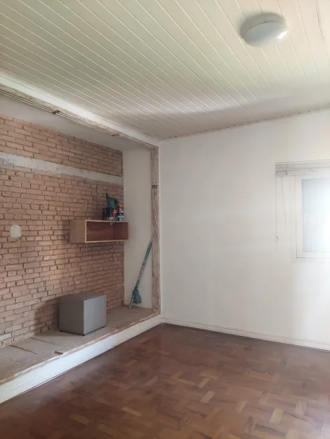 imagem 5 - *Casa Comercial no centro de Jacareí*  Ótima oportunidade de espaço comercial no coração da cidade. Com 8 salas amplas e climatizadas, ideal para clínicas, mas também adaptável a diversos segmentos comerciais. Localizada próxima a supermercados, padarias, imagem 5 - *Casa Comercial no centro de Jacareí*  Ótima oportunidade de espaço comercial no coração da cidade. Com 8 salas amplas e climatizadas, ideal para clínicas, mas também adaptável a diversos segmentos comerciais. Localizada próxima a supermercados, padarias,