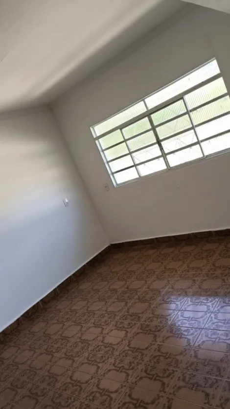 imagem 5 - Locação Casa com 03 Dormitórios - Centro - Monteiro Lobato imagem 5 - Locação Casa com 03 Dormitórios - Centro - Monteiro Lobato