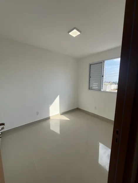 imagem 3 - Apartamento - 2 Dorms com Quintal no Parque Joinville · 49m² imagem 3 - Apartamento - 2 Dorms com Quintal no Parque Joinville · 49m²