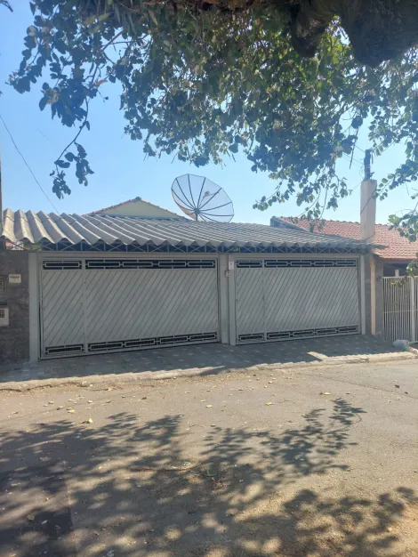 imagem 1 - Excelente casa assobradada, espaçosa e ideal para famílias grandes. Conta com 4 dormitórios, sendo 2 com sacada e 1 suíte. imagem 1 - Excelente casa assobradada, espaçosa e ideal para famílias grandes. Conta com 4 dormitórios, sendo 2 com sacada e 1 suíte.