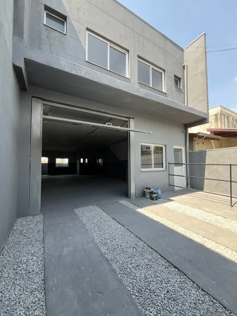 imagem 3 - Galpão Misto no Residencial Santa Paula - Estrutura Completa para Uso Comercial ou Residencial imagem 3 - Galpão Misto no Residencial Santa Paula - Estrutura Completa para Uso Comercial ou Residencial